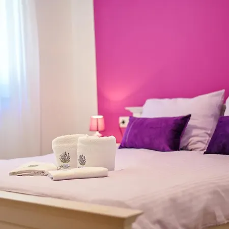 빌라 Brbon - Serene Getaway